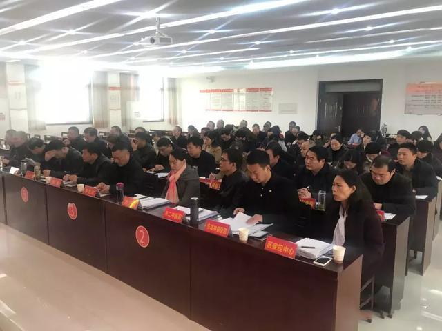 益阳_2025年正版资料免费大全挂牌,揭露深究详细解答、解释与落实